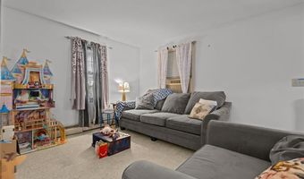 333 Phenix Ave, Cranston, RI 02920