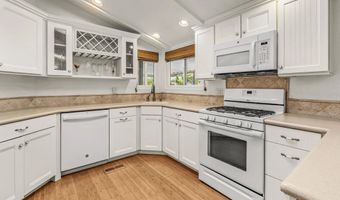 2250 N Broadway 42, Escondido, CA 92026