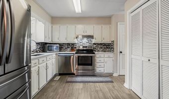 1324 WILLOW CREEK Pl, Alabaster, AL 35007
