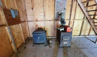 5897 VT-102, Bloomfield, VT 05905