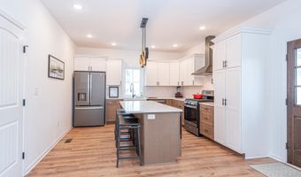 349 WALNUT HILL Dr, Berlin, MD 21811