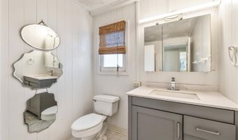 1729 Iwi Way, Honolulu, HI 96816