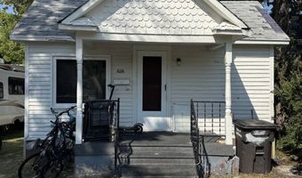 606 Ohmer St, Bottineau, ND 58318