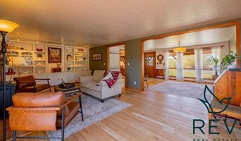 28 Panorama Ln, Cody, WY 82414