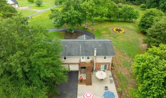 2001 Meadowlark Ln, Albertville, AL 35951