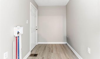 307 S Lawnview Dr, Austin, IN 47102