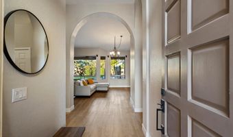 4352 W WALTON Way, Chandler, AZ 85226