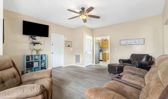215 Shaw St, Albertville, AL 35950