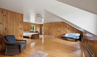 405 Old W Rd, Arlington, VT 05250
