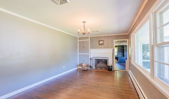 28 Garella Rd, Bethel, CT 06801