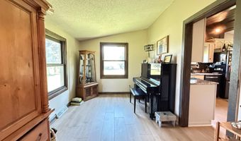 244 W Christenson Ave, Appleton, MN 56208