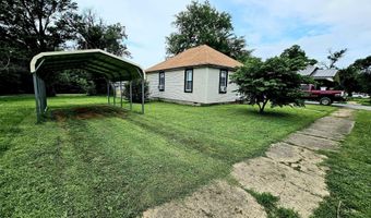 1109 Lincoln Ave, Baxter Springs, KS 66713