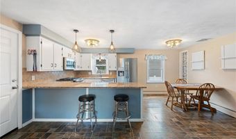 211 IROQUOIS ROAD Rd, Cumberland, RI 02864