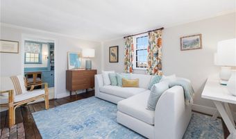 27 William St, Newport, RI 02840