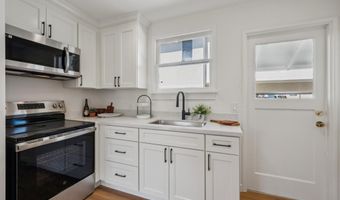 3239 Briggs Ave, Alameda, CA 94501