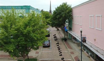 102 Trinity St, Abbeville, SC 29620