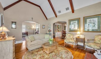 1230 GOLDEN Ln, Orlando, FL 32804