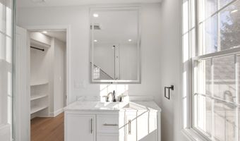 10 Greenwood Ave, Darien, CT 06820