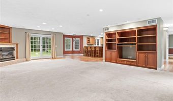44 Azalea Ave, Exeter, RI 02822