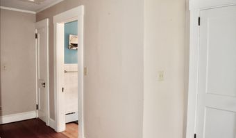 99 S Main St, Acushnet, MA 02743
