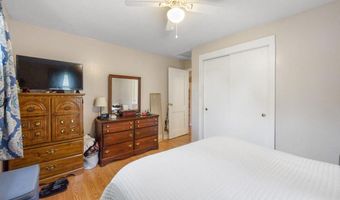 119 Falvey St, Bangor, ME 04401