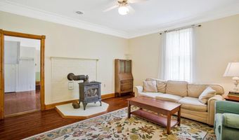 22350 OLD HUNDRED Rd, Barnesville, MD 20838