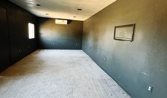 1302 NW 8th Pl, Andrews, TX 79714