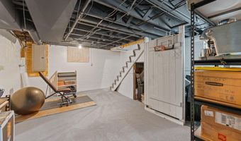 818 Chelsea Ave, Columbus, OH 43209
