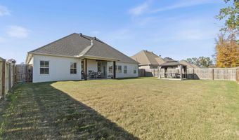 7424 Northwood Dr, Benton, AR 72019