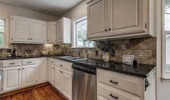 2102 E 17th St, Tulsa, OK 74104