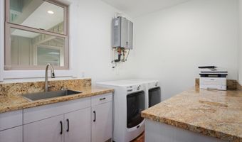 67-1027 WAINOENOE Rd, Kamuela, HI 96743