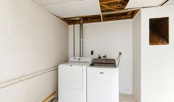 11901 Hillside Dr, Anchorage, AK 99507