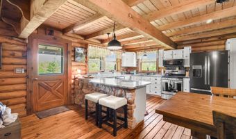 5152 Briar Ridge Dr, Aurora, IN 47001