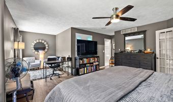 9820 Snow Pointe Dr SE, Alto, MI 49302