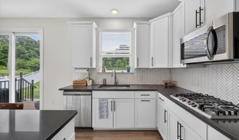 2137 Henley Woods Dr, Arnold, MO 63010