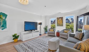 125 N LEE St Dh407, Alexandria, VA 22314