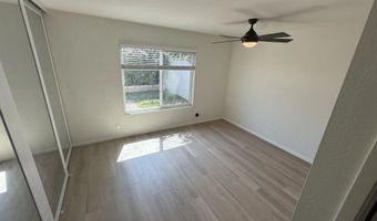 10955 Via Abaca, San Diego, CA 92126