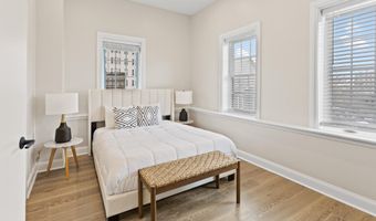102 S Ocean Ave, Atlantic City, NJ 08401