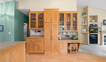 5460 Jason Ct, Albertville, MN 55301