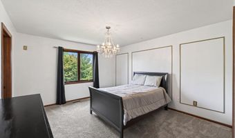 16191 Crane St NW, Andover, MN 55304