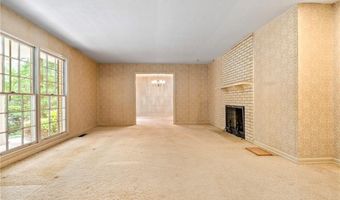 1305 HICKORY Ln, Auburn, AL 36830