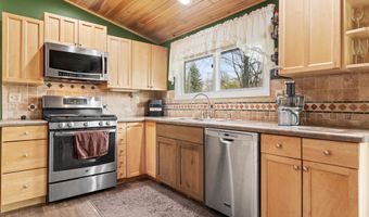 17182 Long Lake Hwy, Alpena, MI 49707