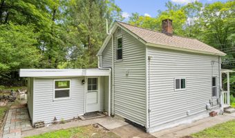 97 Padanaram Rd, Danbury, CT 06811