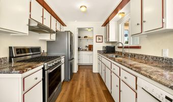 1159 Park St, Ashland, OR 97520