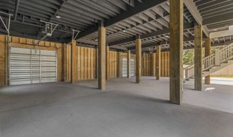 100 Blue Ridge Ct, Bay St. Louis, MS 39520