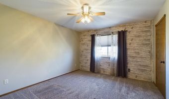 804 E Maywood St, Brandon, SD 57005