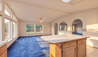 1255 Roberts Ln, Blanchard, ID 83804