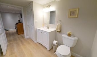 14 Willow Dr, Cranston, RI 02920