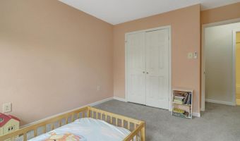 18 S MONTANA St, Arlington, VA 22204