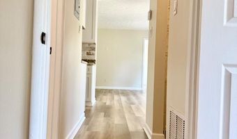 4903 AMERICANA Dr T7, Annandale, VA 22003